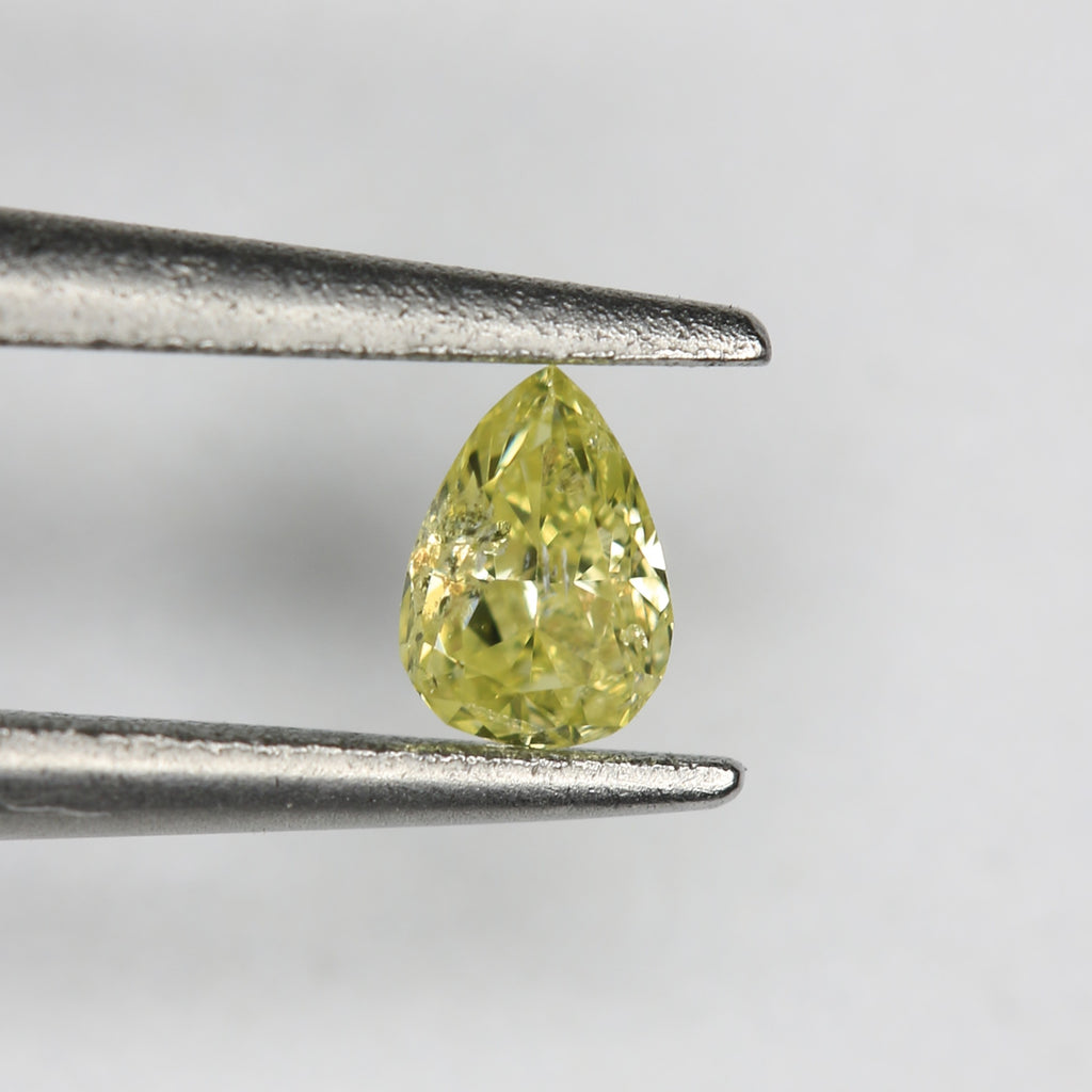 0.08ct Diamond - alternate view 2