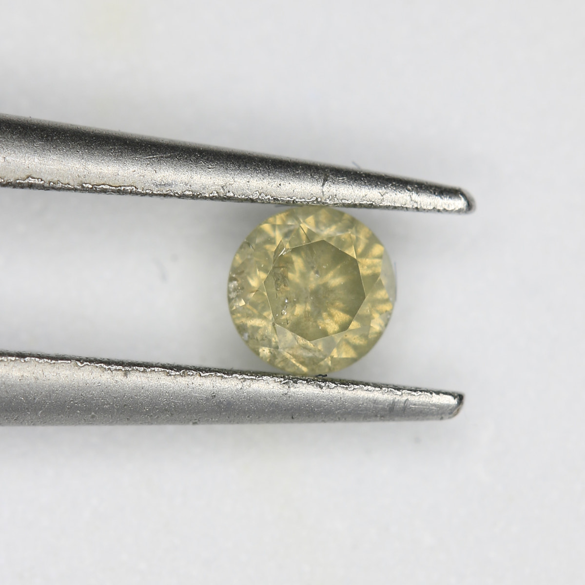 0.09ct Diamond