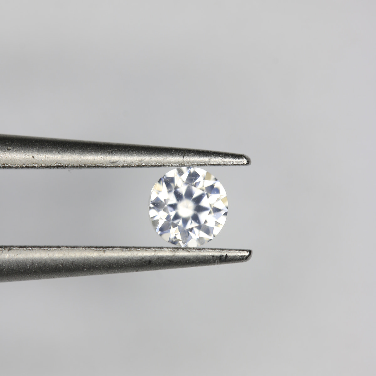 0.17ct Zircon White
