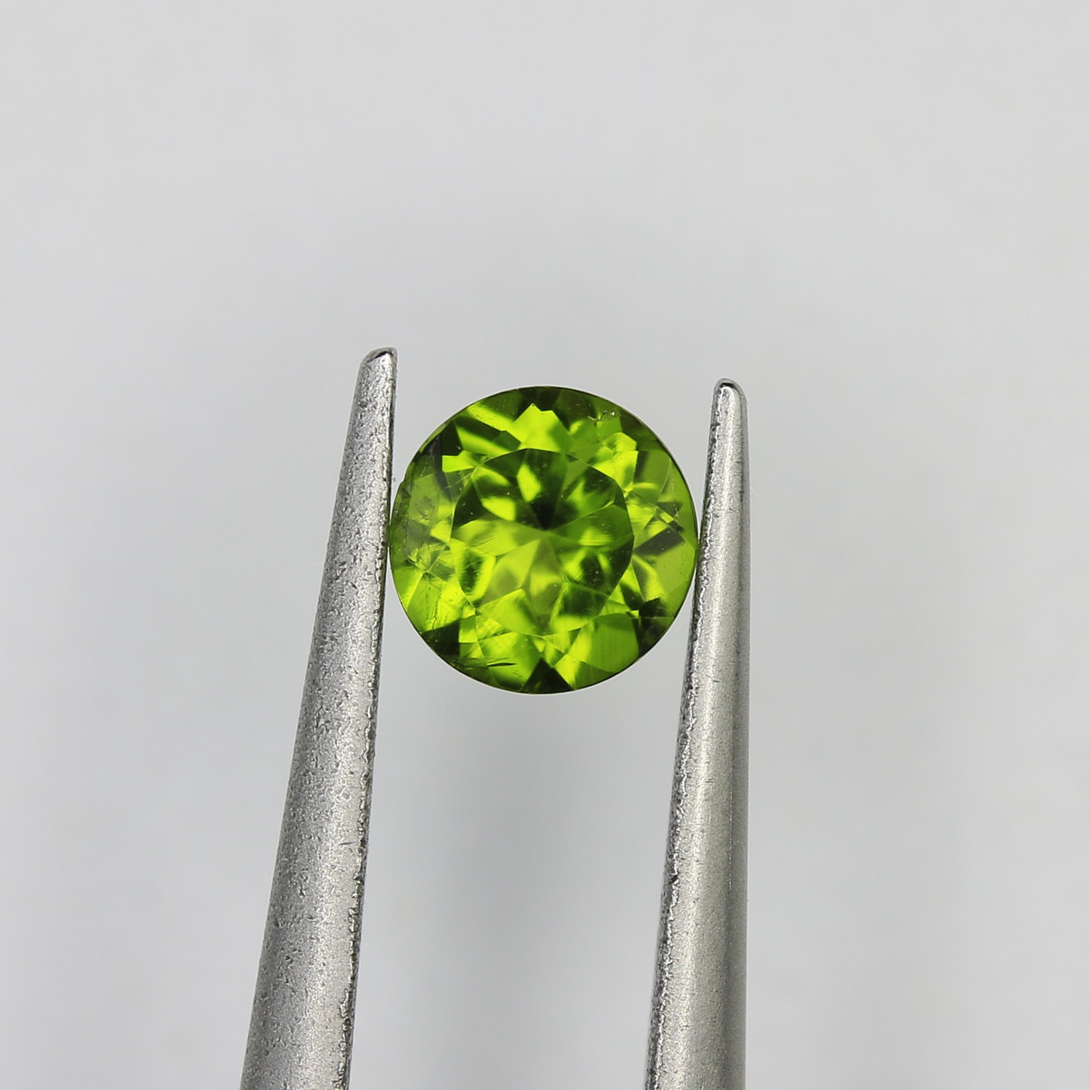 0.28ct Chrome Diopside - alternate view 2