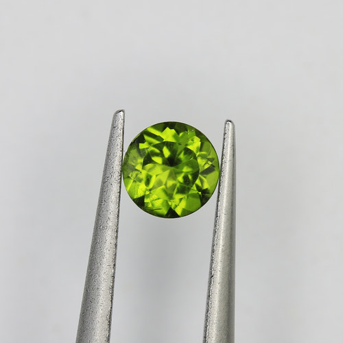 0.28ct Chrome Diopside - alternate view 2