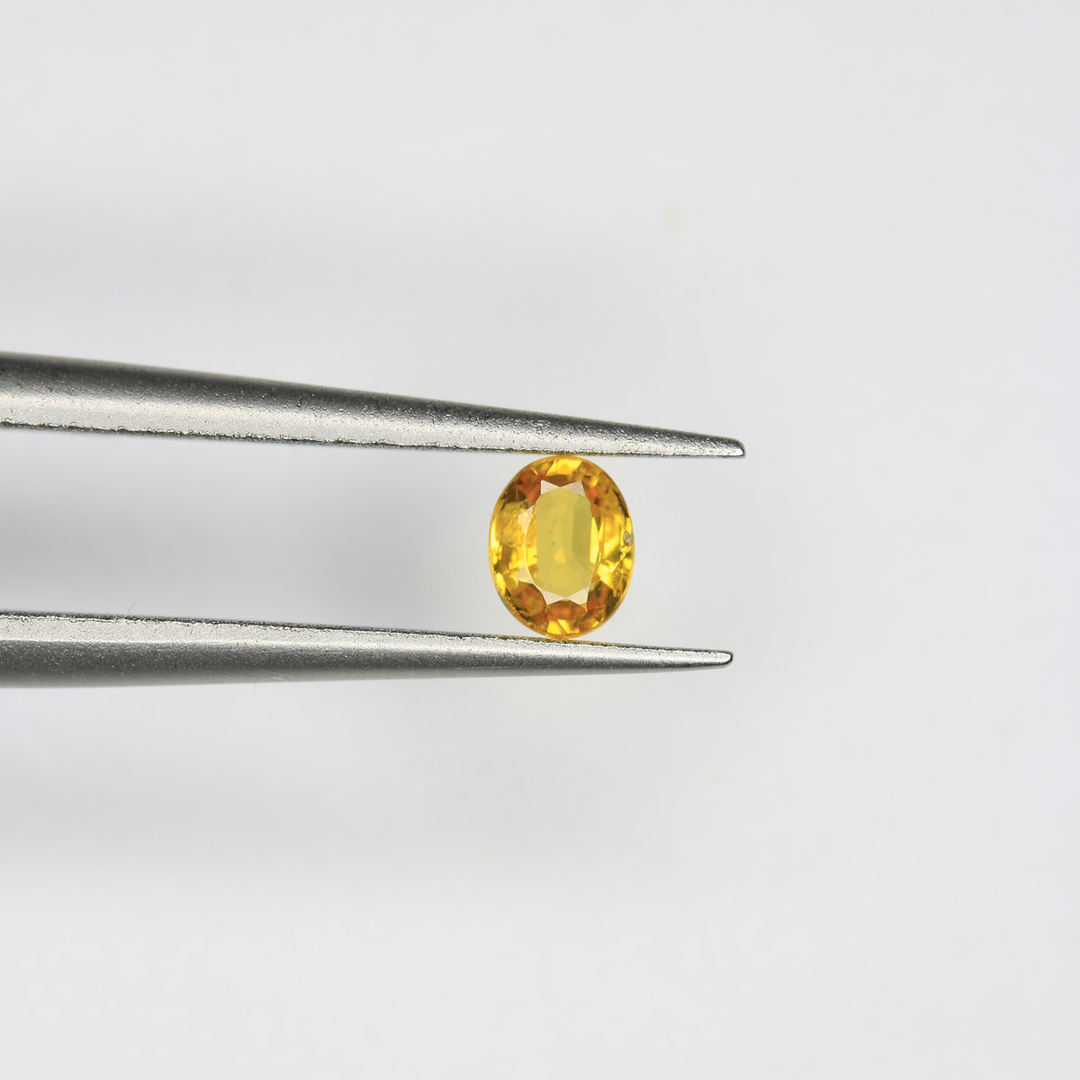 0.28ct Sapphire Yellow