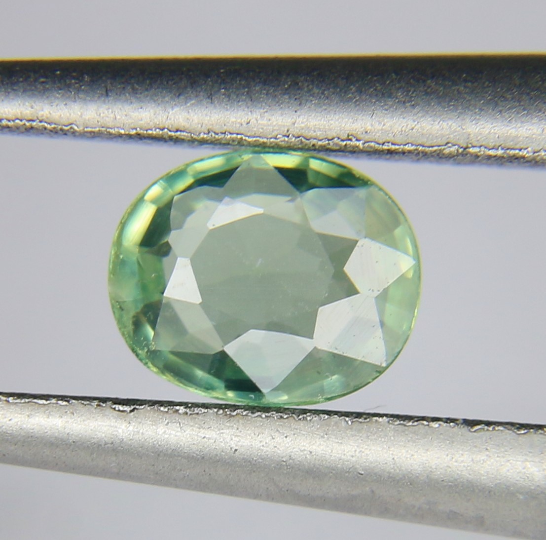 0.34ct Sapphire Light Green