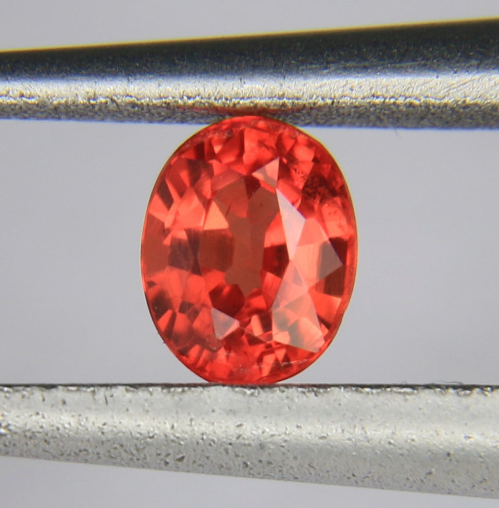 0.3ct Sapphire Songea - alternate view 2