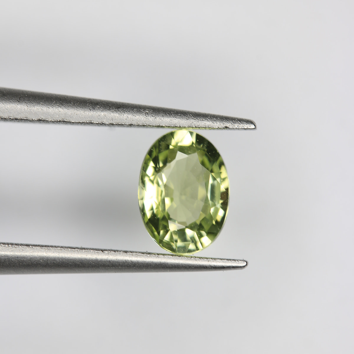 0.45ct Tourmaline - alternate view 2