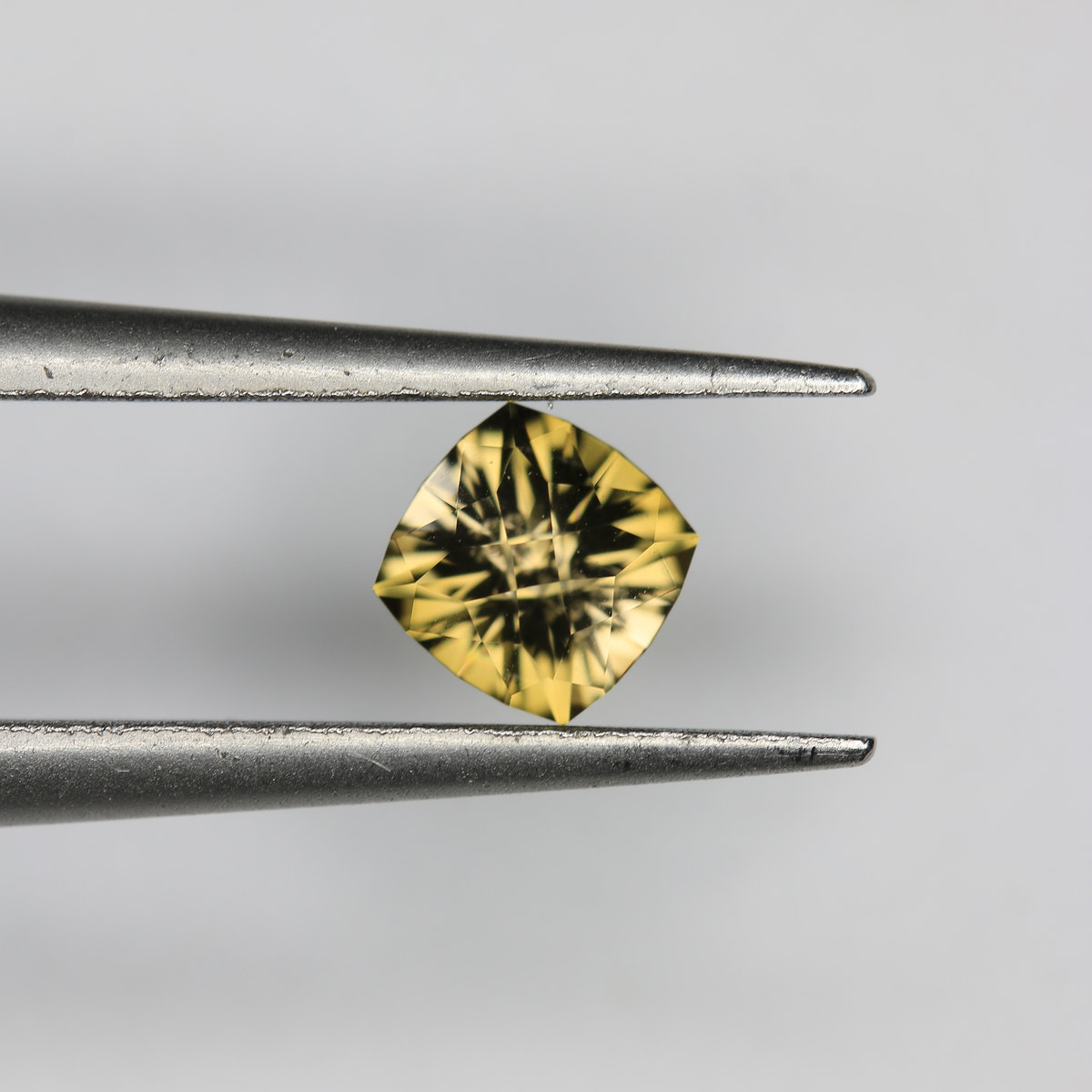0.47ct Tourmaline Bronze - alternate view 2