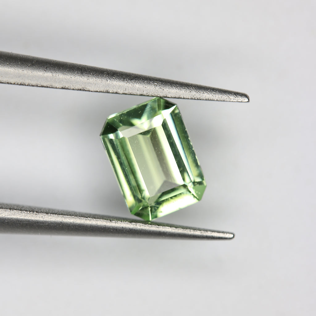 0.52ct Tourmaline Mint Green - alternate view 2