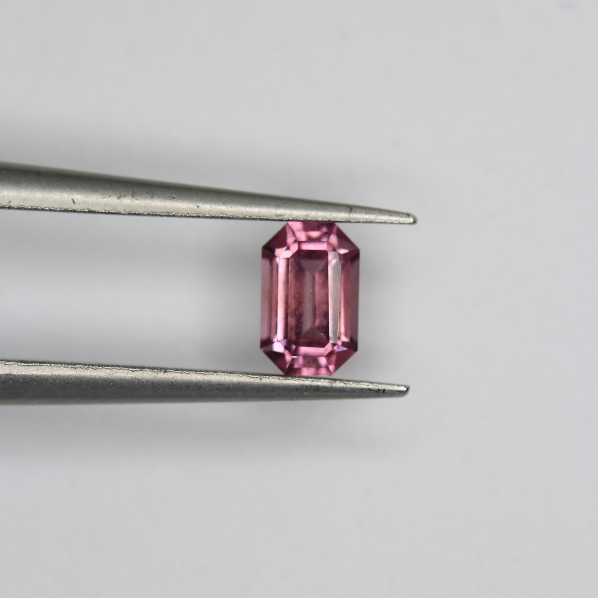 0.55ct Garnet Pink