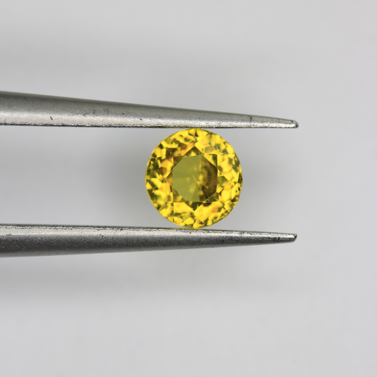 0.56ct Garnet Mali - alternate view 2