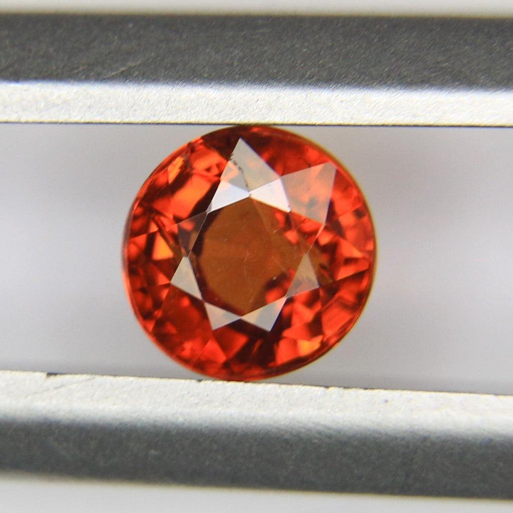 0.57ct Garnet Spessarite Mandarin - alternate view 2