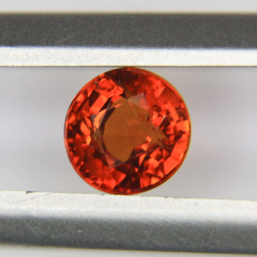0.57ct Garnet Spessarite Mandarin - alternate view 3