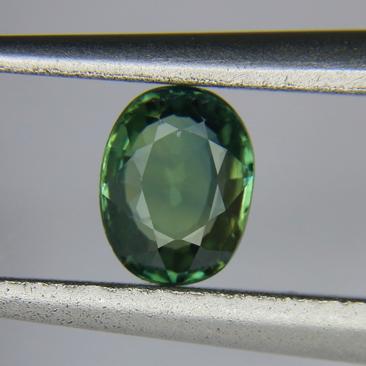 0.58ct Sapphire Light Green