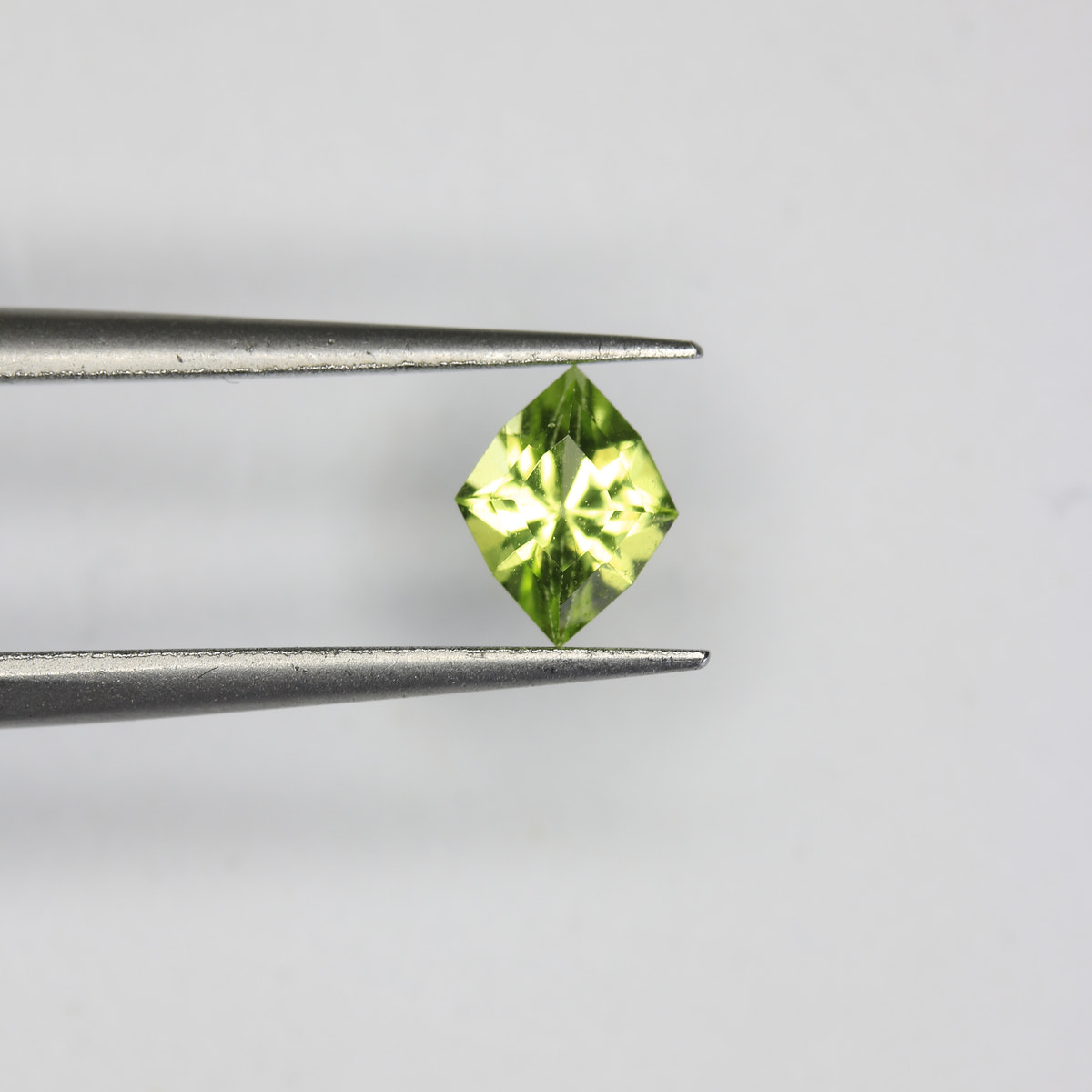 0.59ct Peridot