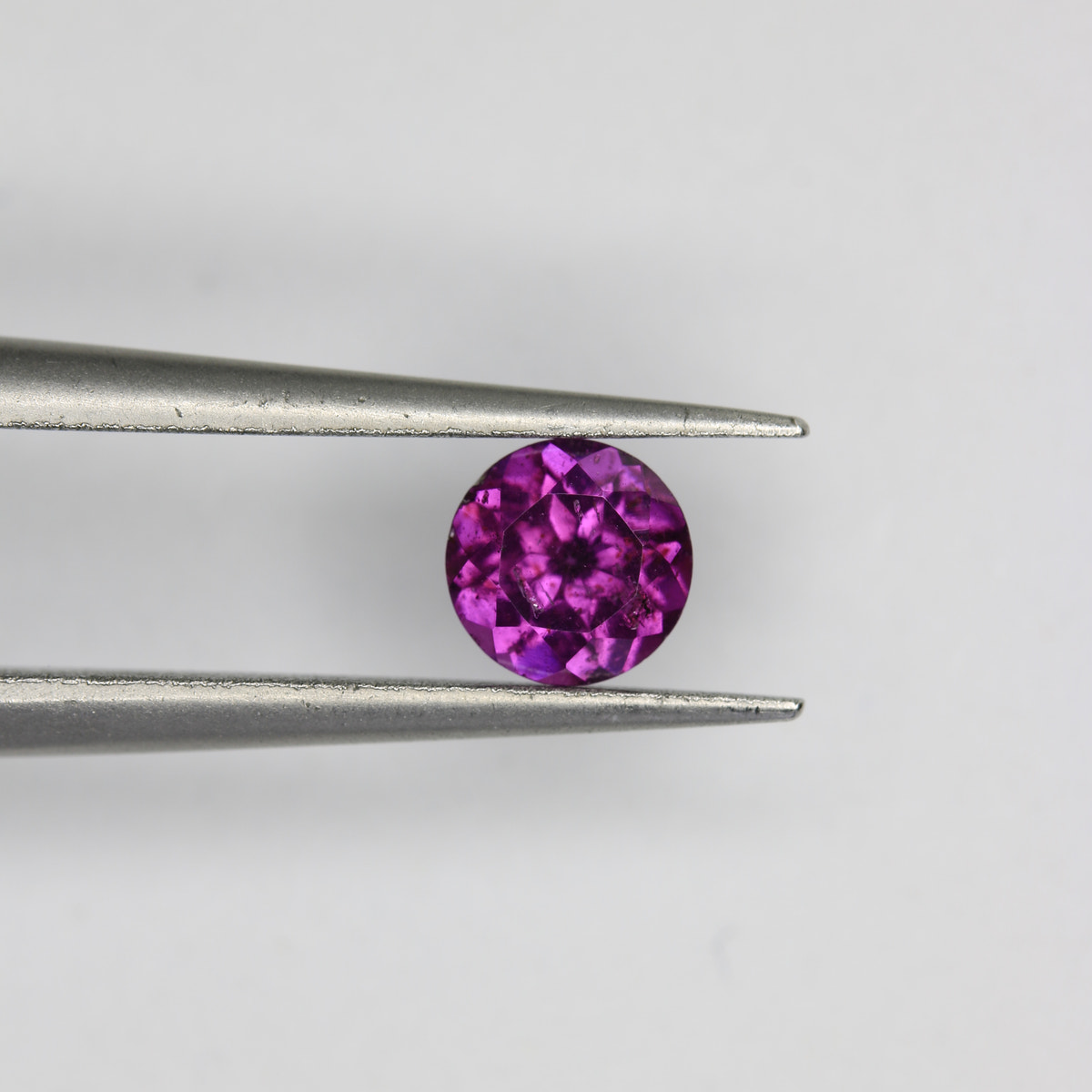 0.61ct Garnet Purple