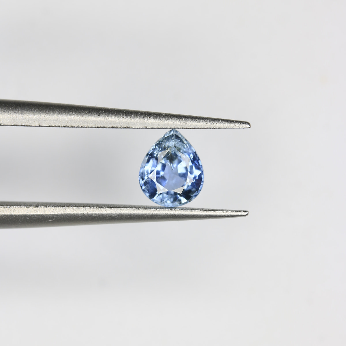 0.62ct Sapphire Light Blue - alternate view 2