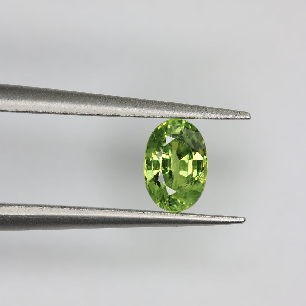 0.64ct Garnet Demantoid - alternate view 4