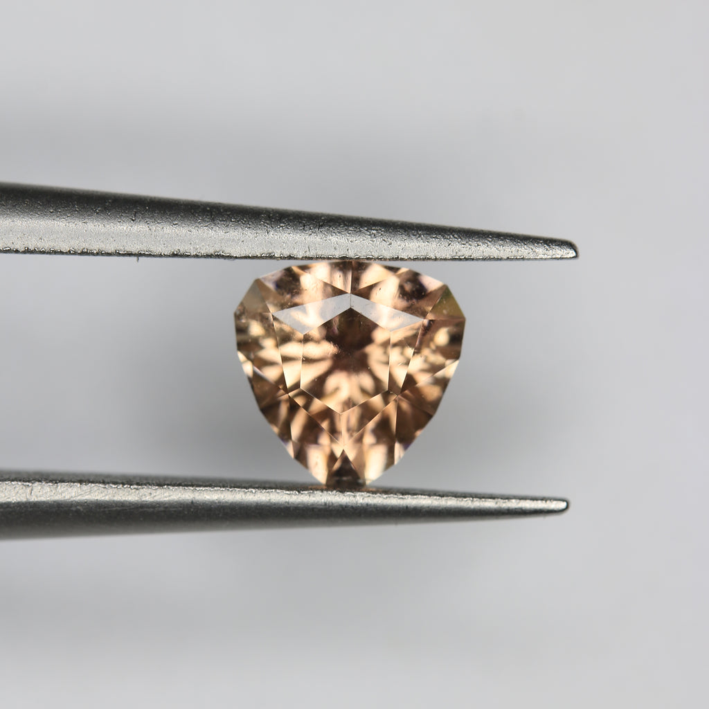 0.64ct Tourmaline Peach - alternate view 2