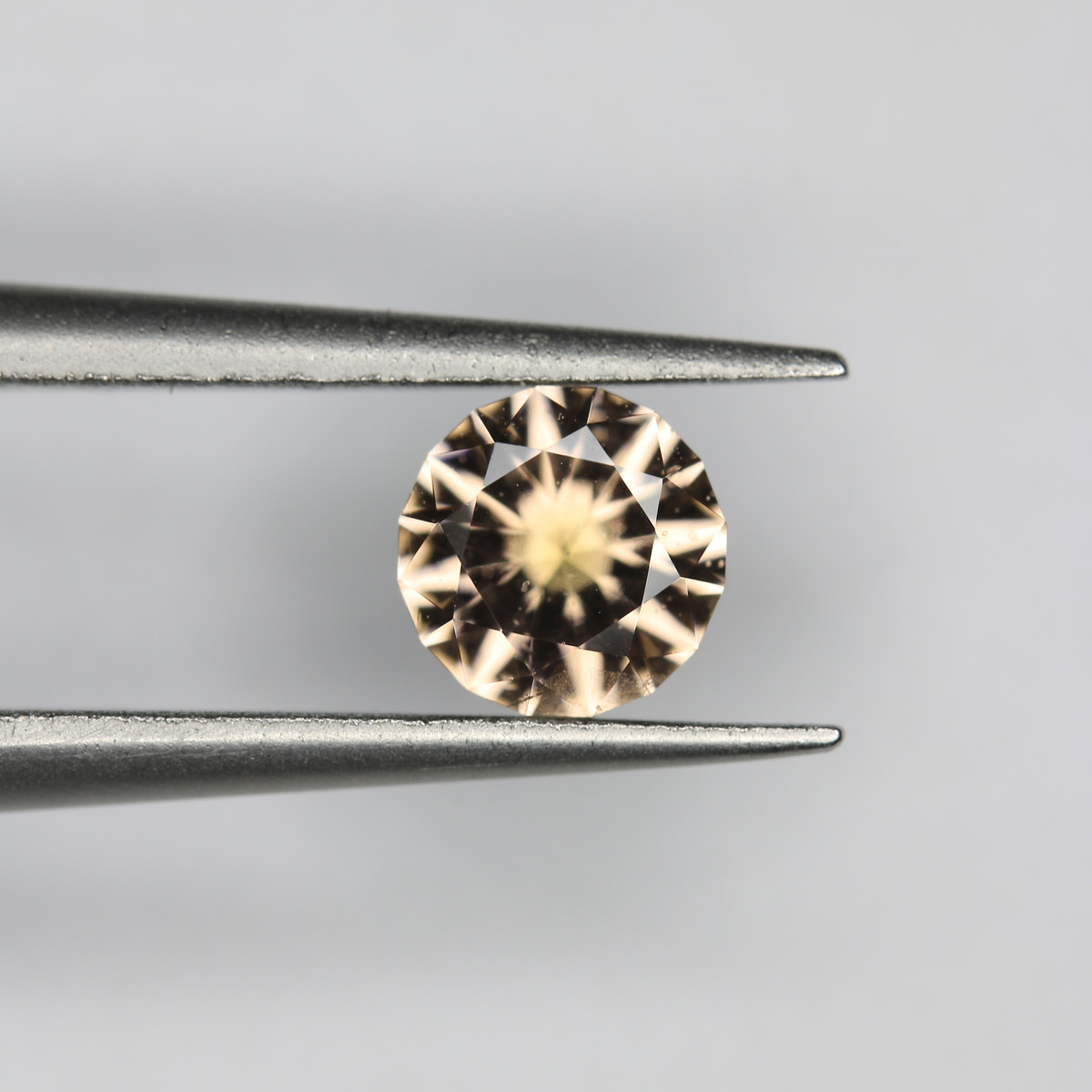 0.64ct Tourmaline Peach - alternate view 2