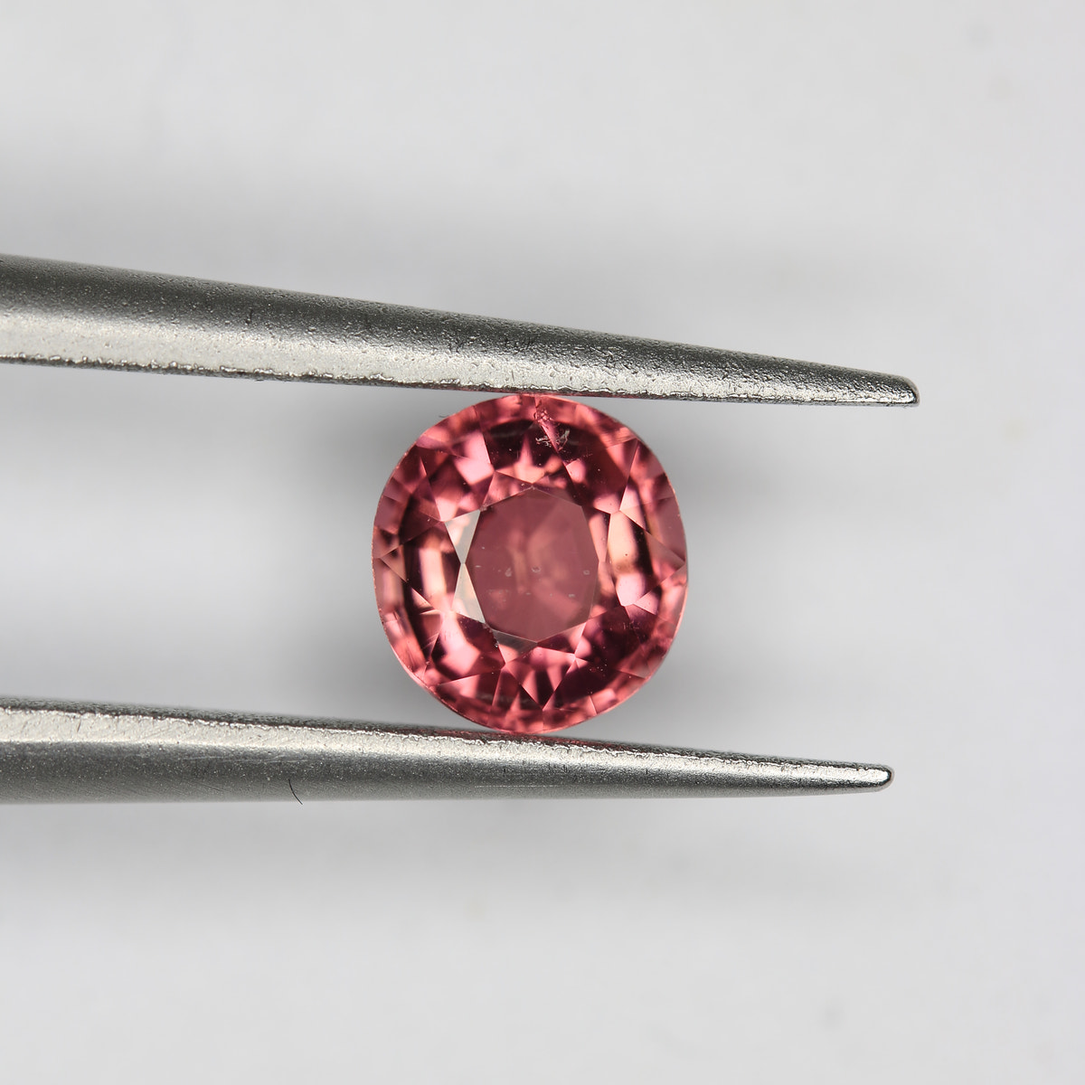 0.64ct Tourmaline Rubellite - alternate view 2