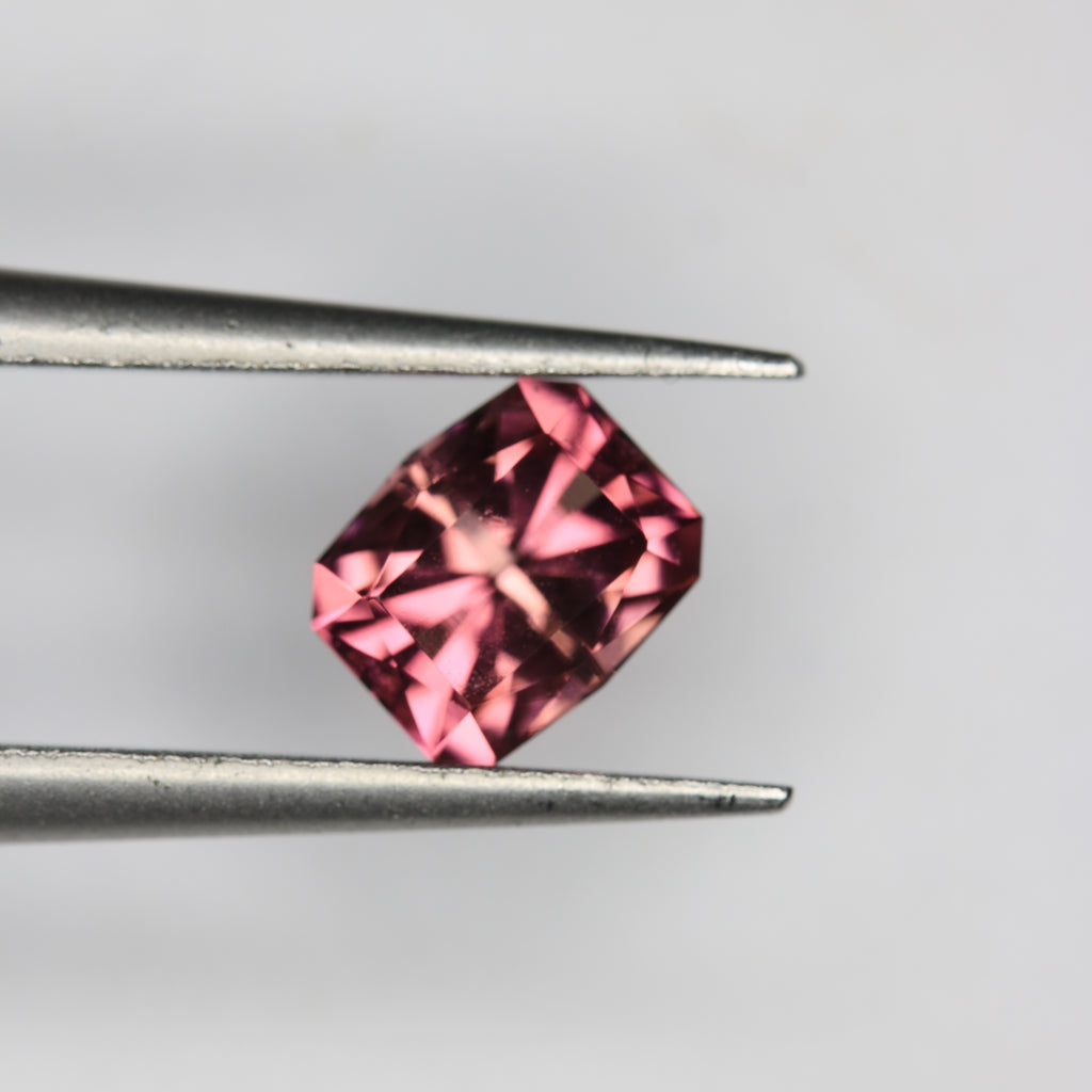 0.65ct Tourmaline Rubellite - alternate view 2