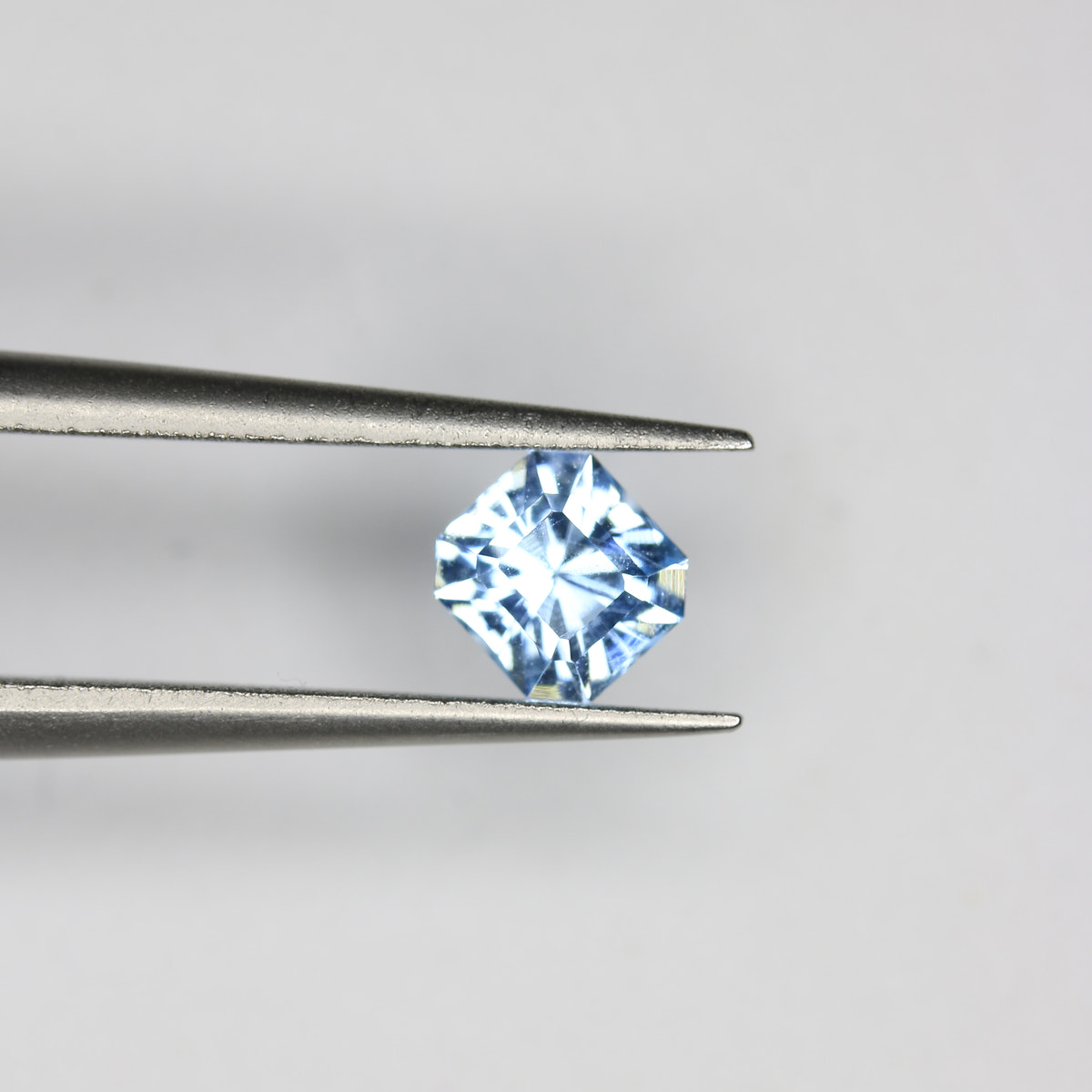 0.67ct Topaz Sky blue