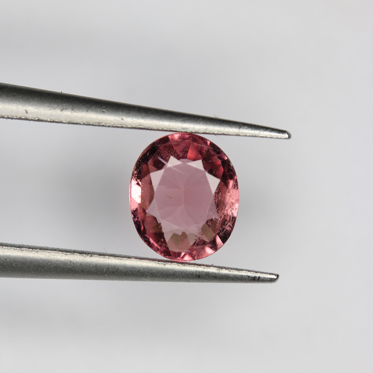 0.67ct Tourmaline Pink - alternate view 2