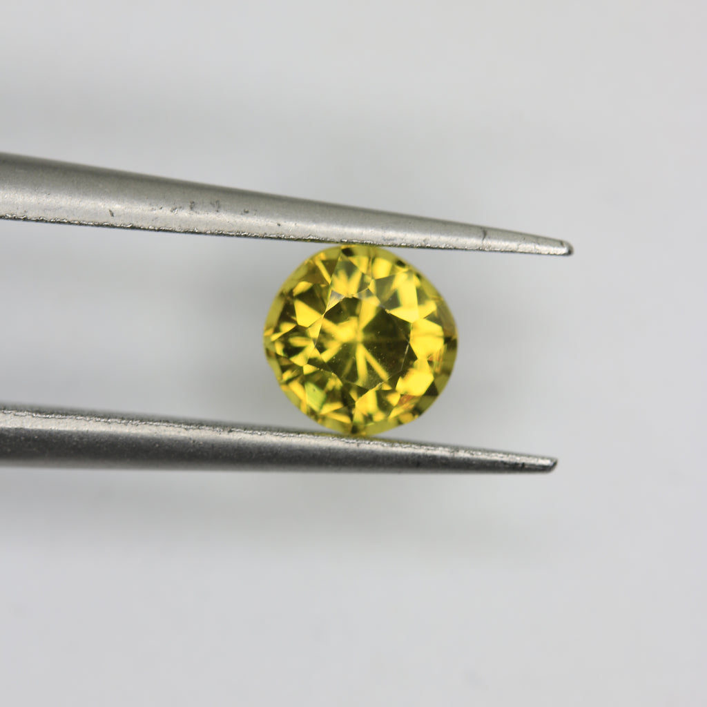 0.685ct Garnet Mali - alternate view 2
