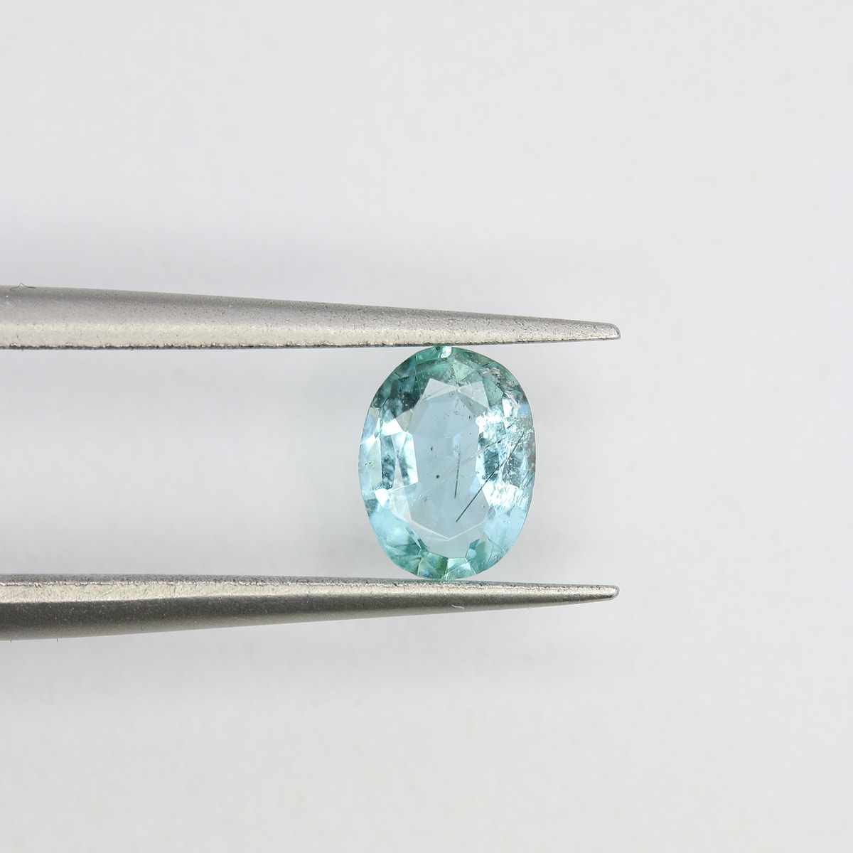0.69ct Emerald Blue Green