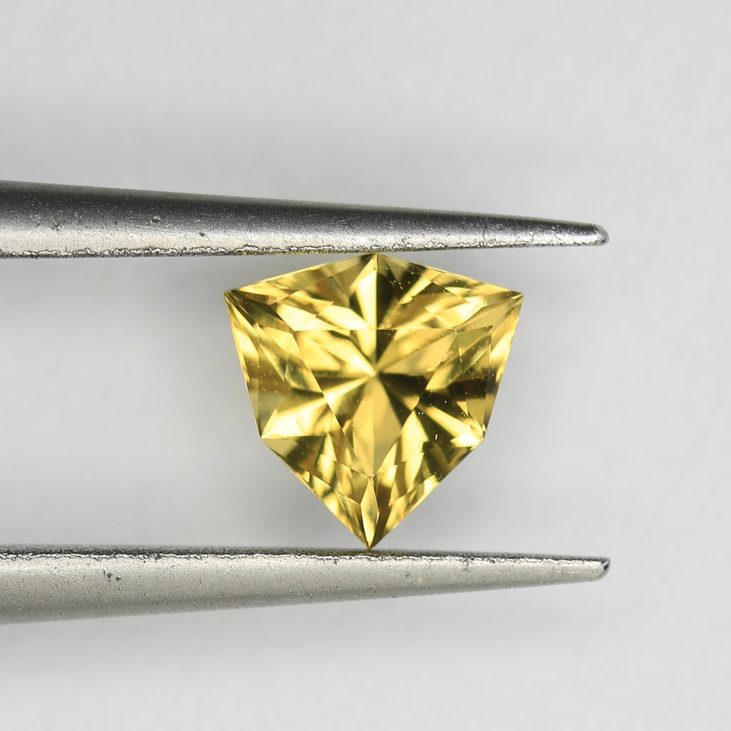 0.6ct Citrine - alternate view 2