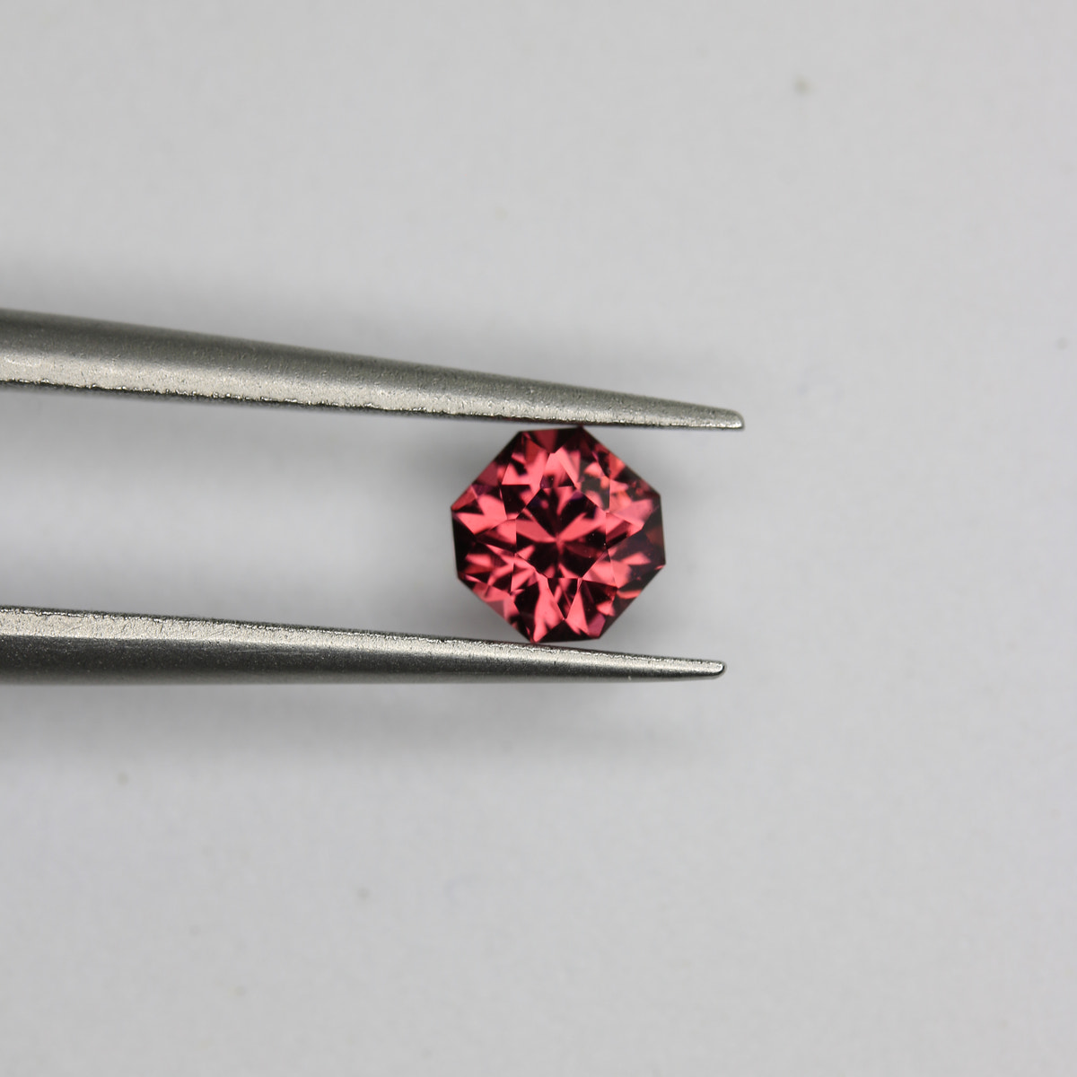 0.6ct Garnet