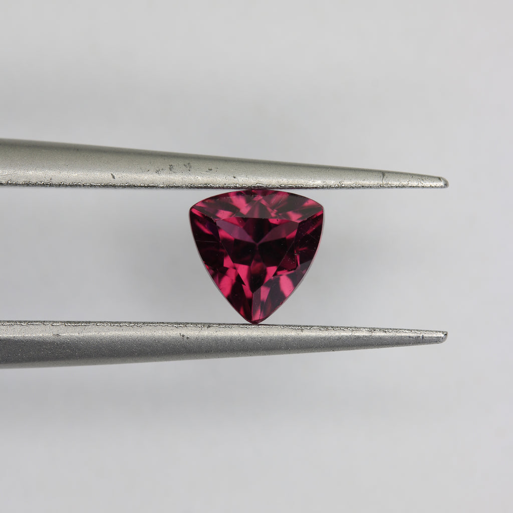 0.6ct Garnet Rhodolite