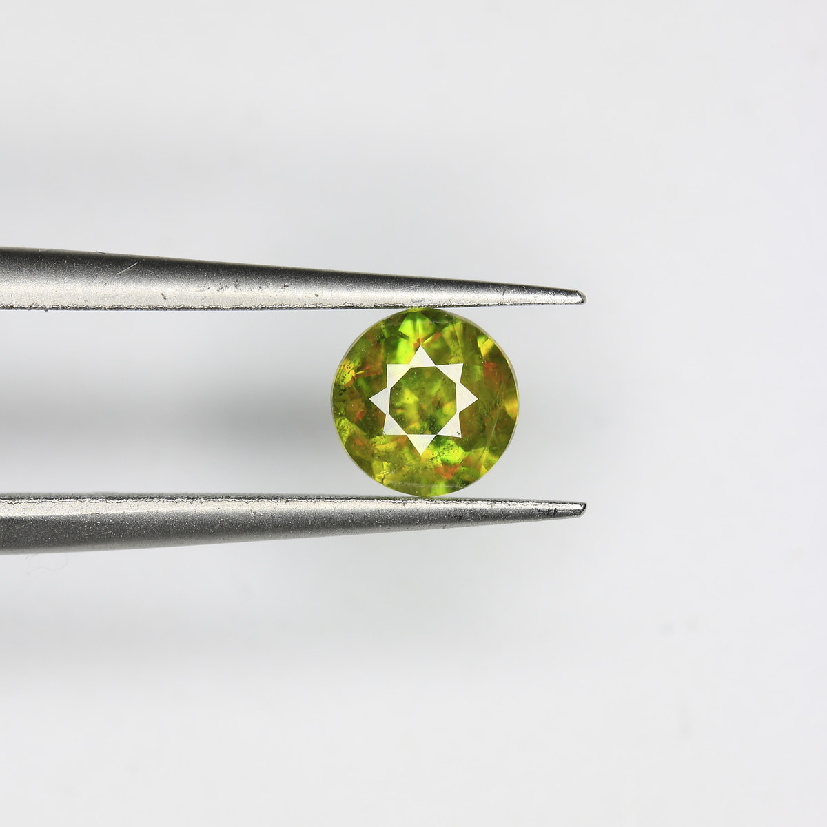 0.74ct Sphene - alternate view 2