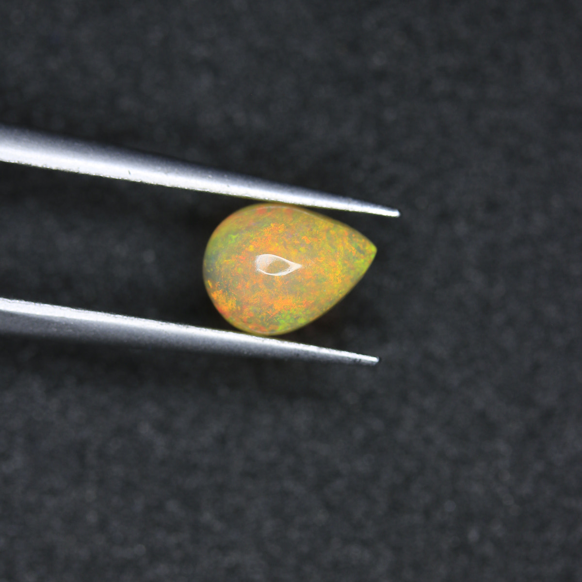 0.75ct Opal Welo - alternate view 2