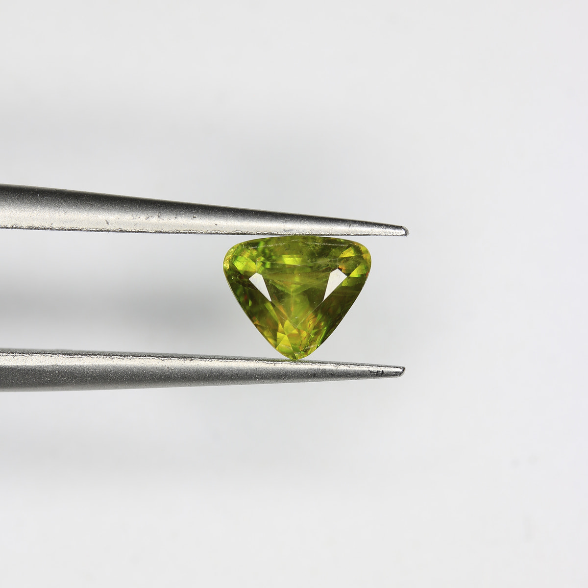 0.75ct Sphene
