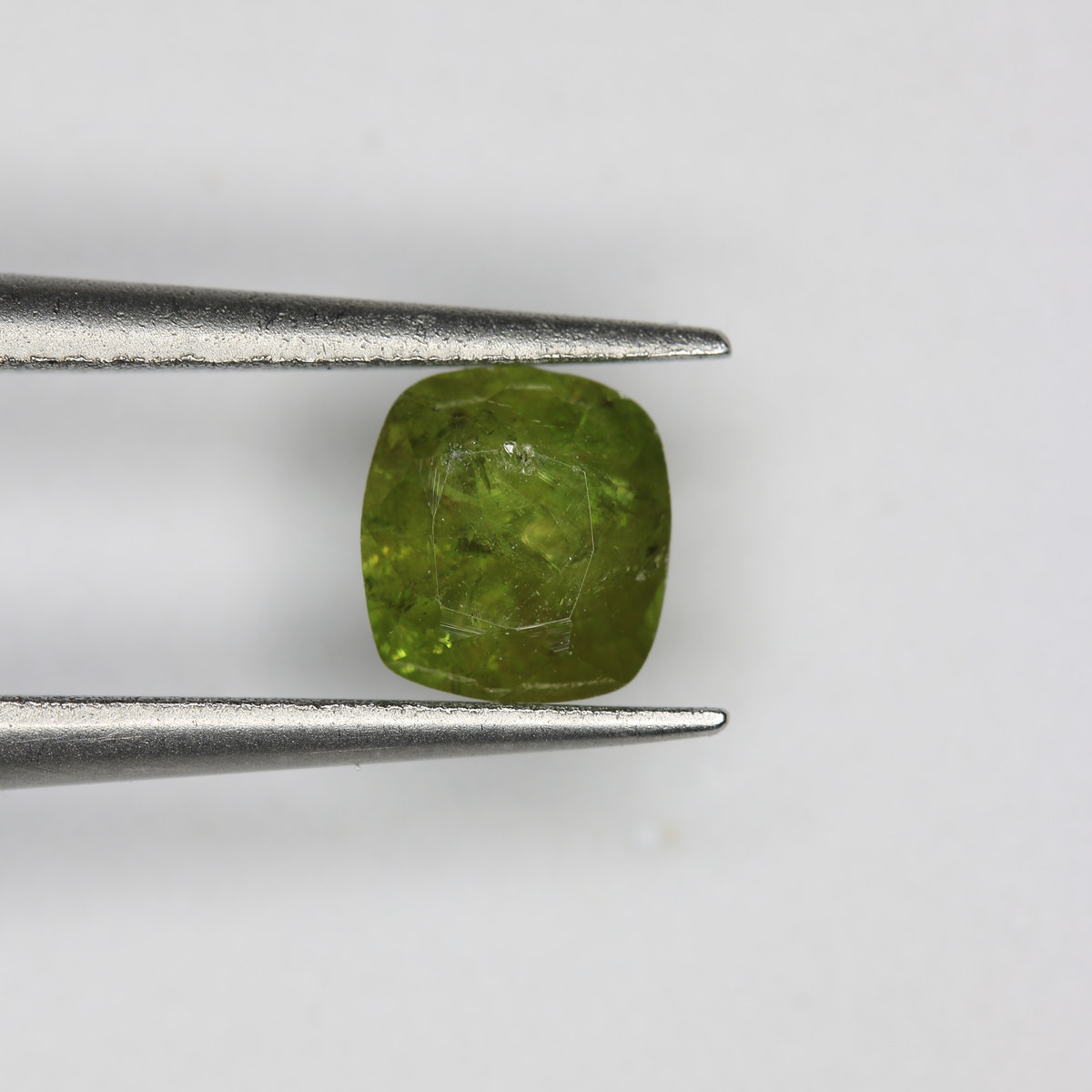0.75ct Sphene
