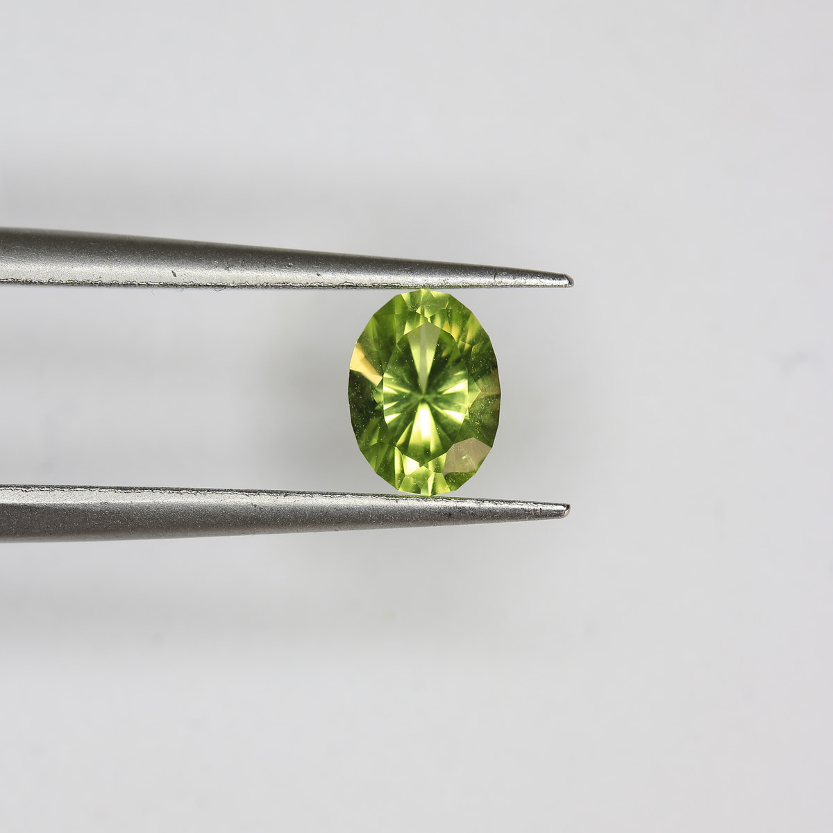 0.76ct Peridot