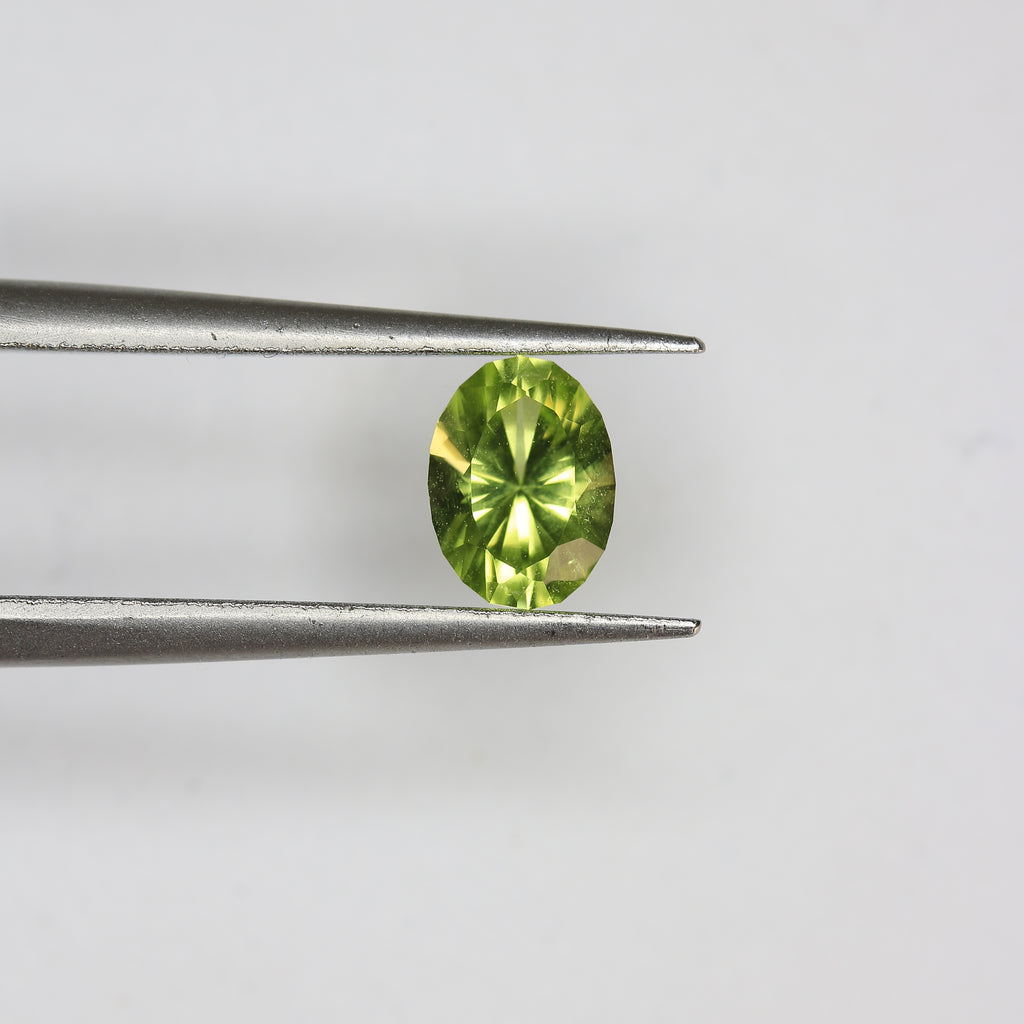 0.76ct Peridot