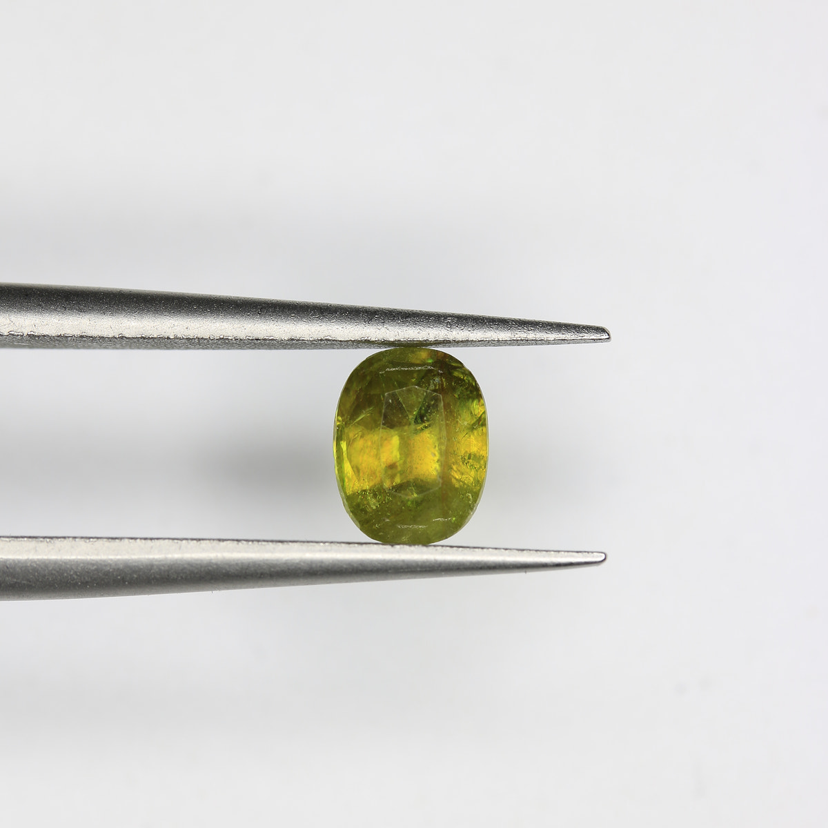 0.7ct Sphene