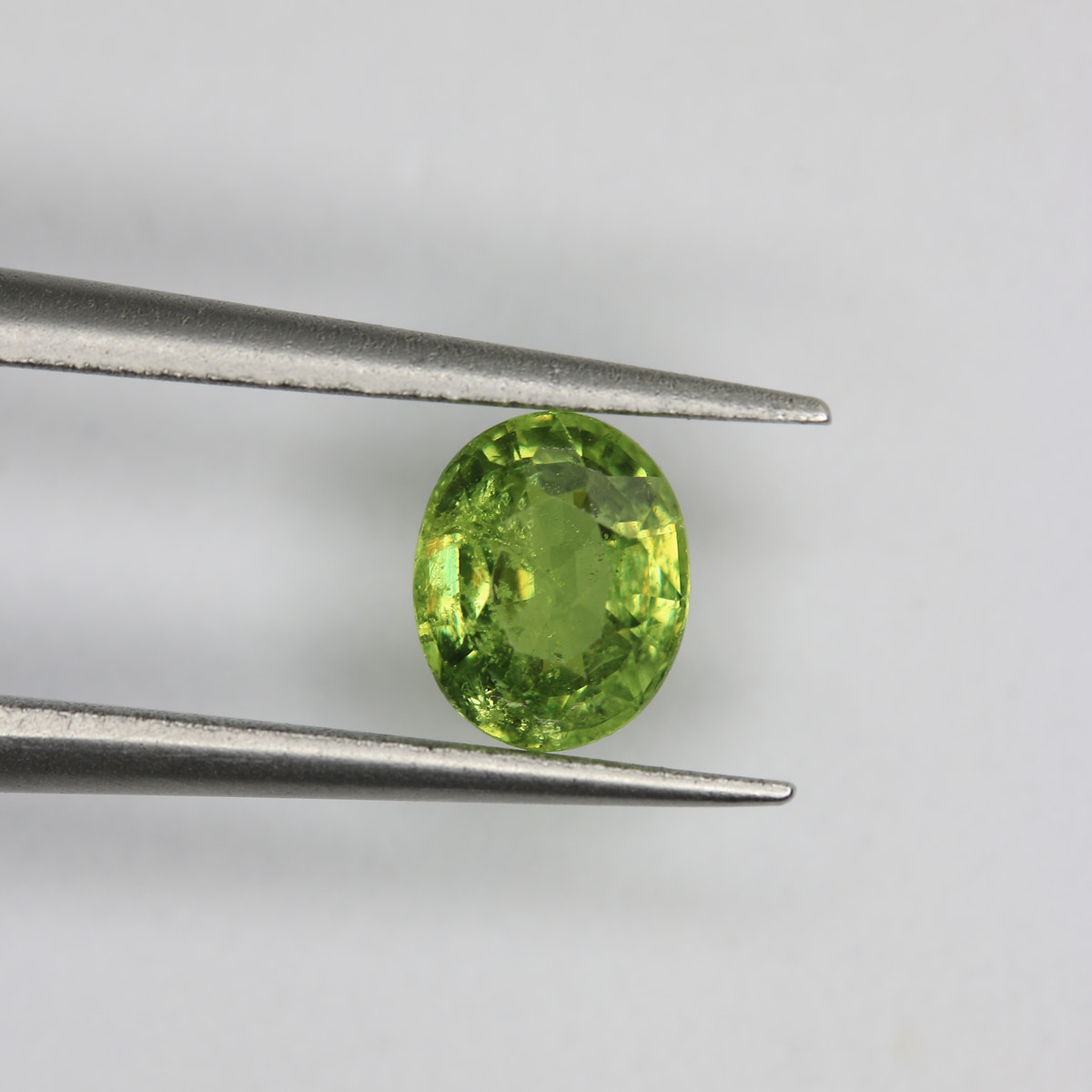 0.85ct Garnet Demantoid - alternate view 2