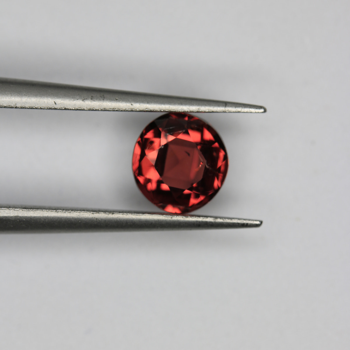 0.85ct Garnet