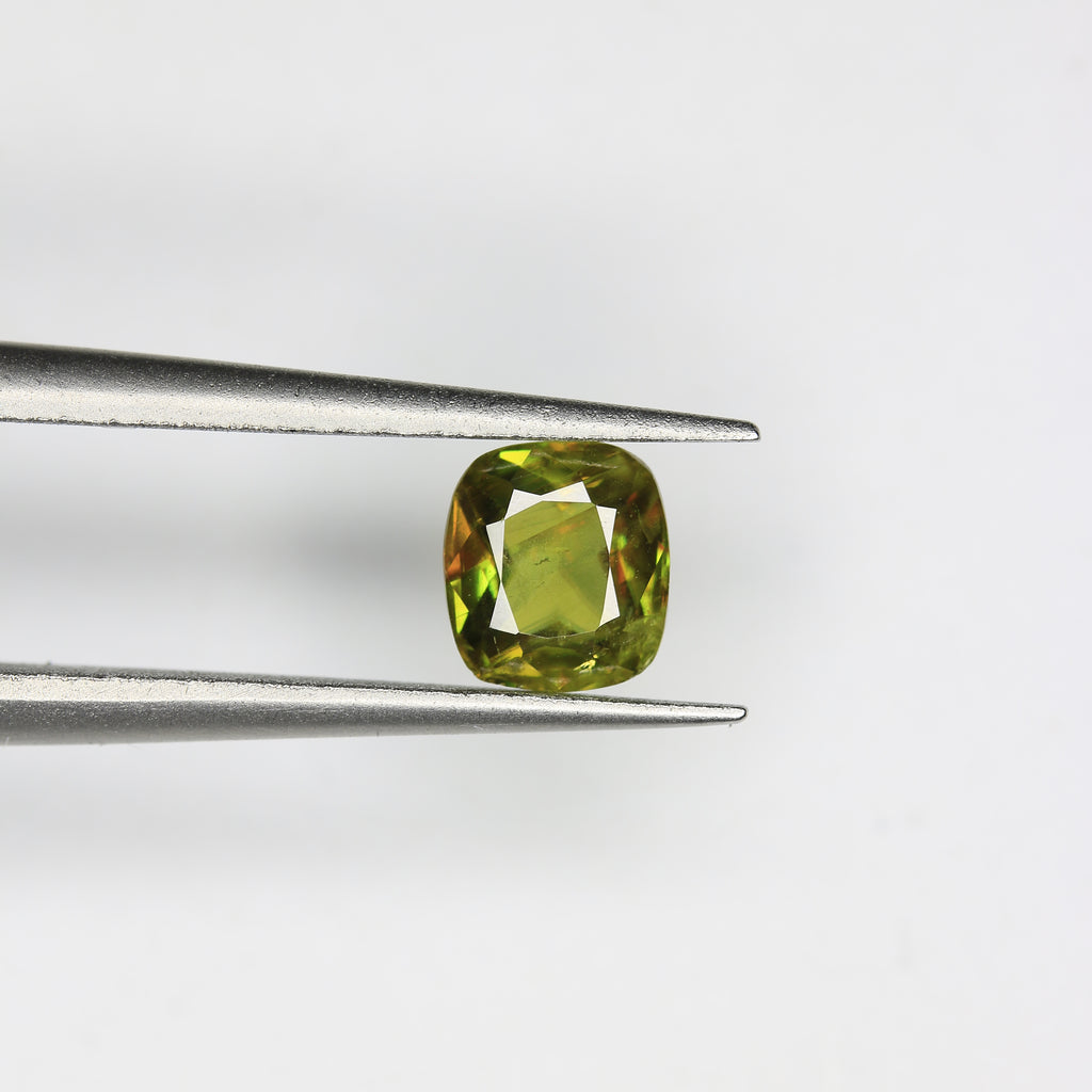 0.86ct Sphene