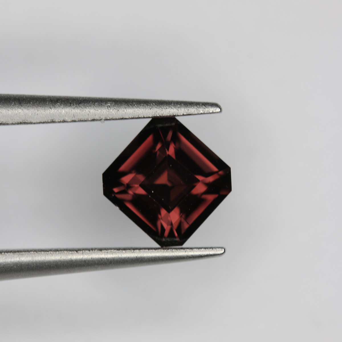 0.86ct Zircon