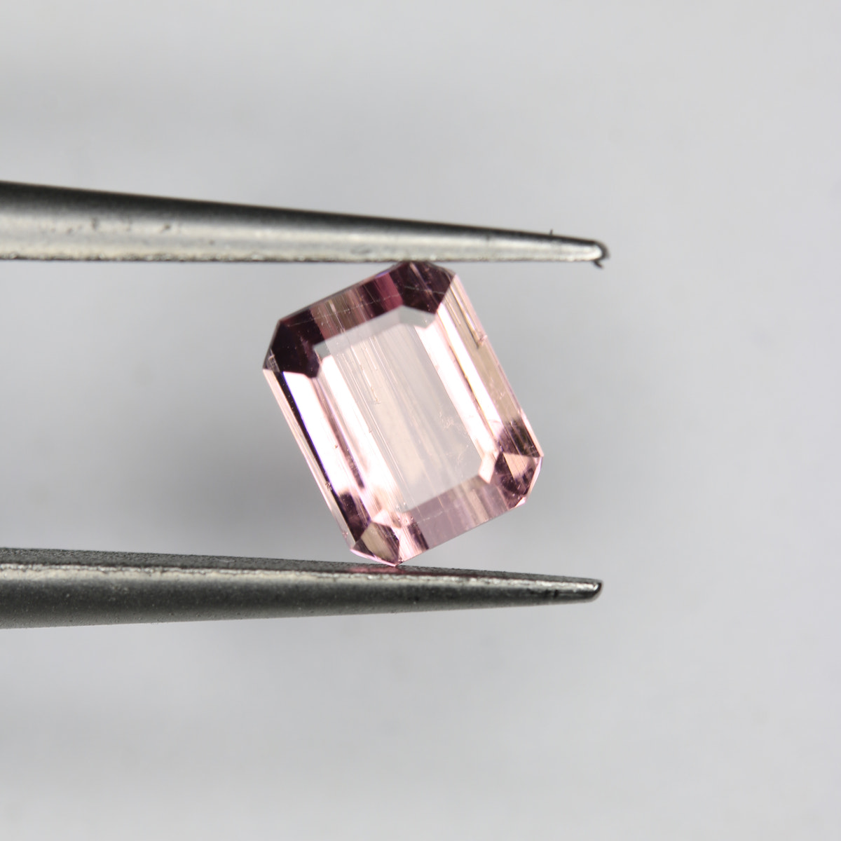 0.87ct Tourmaline Pink - alternate view 2