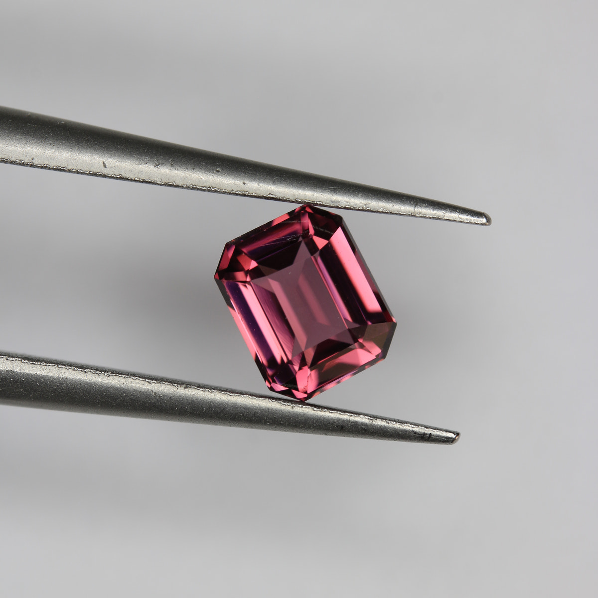 0.89ct Garnet