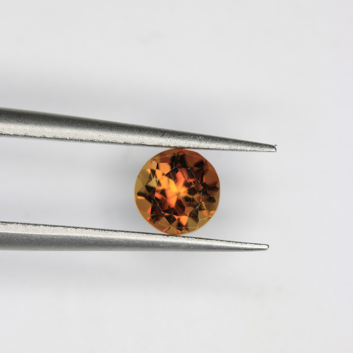 0.89ct Topaz Madeira