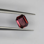 0.8ct Garnet - alternate view 2