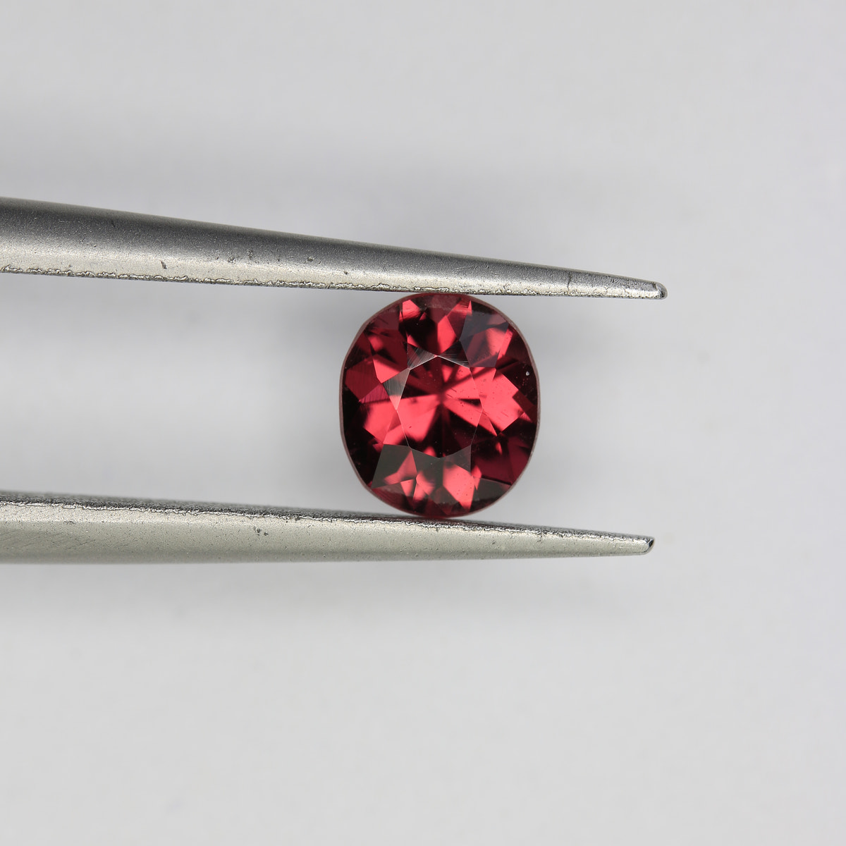 0.8ct Garnet Malawi - alternate view 2