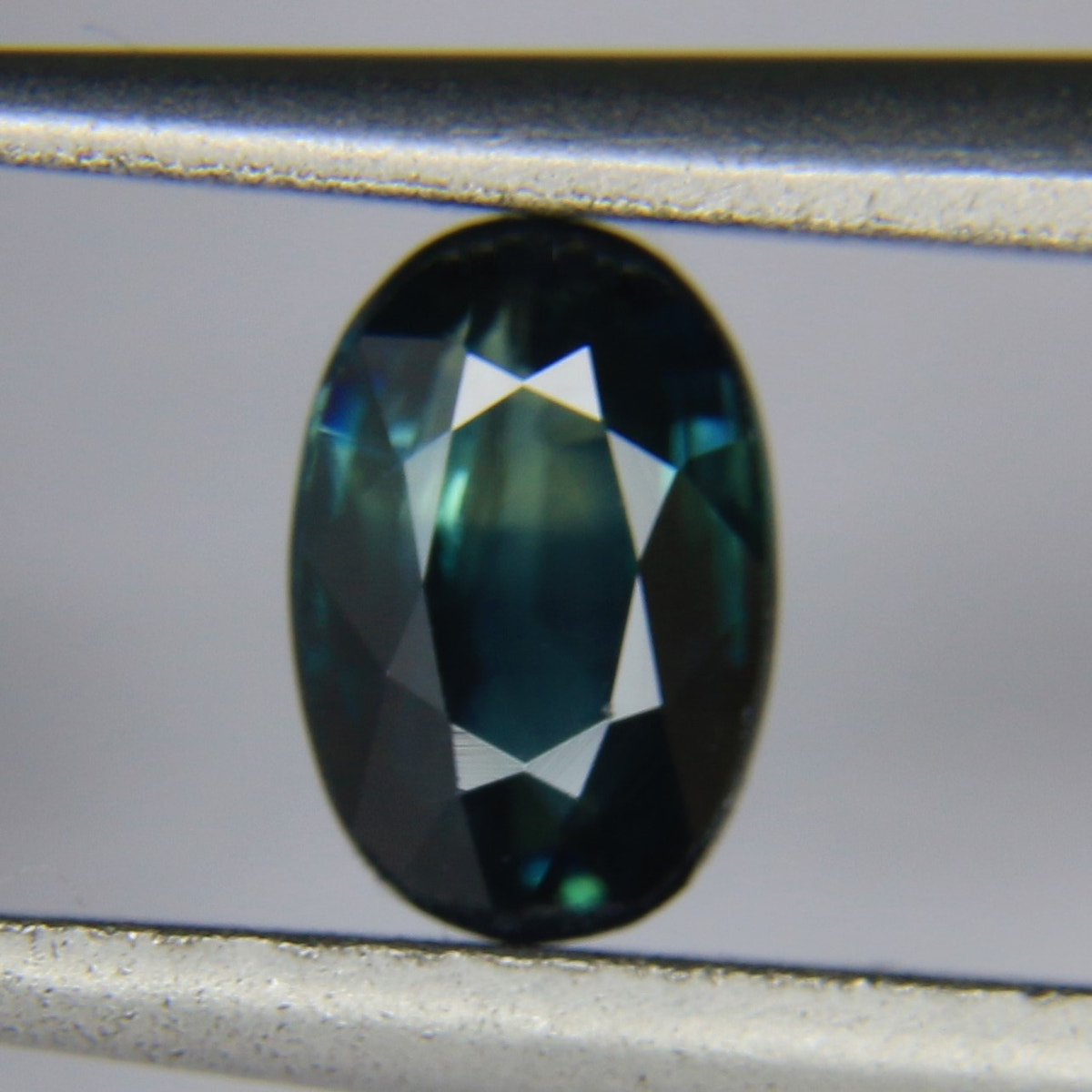 0.8ct Sapphire