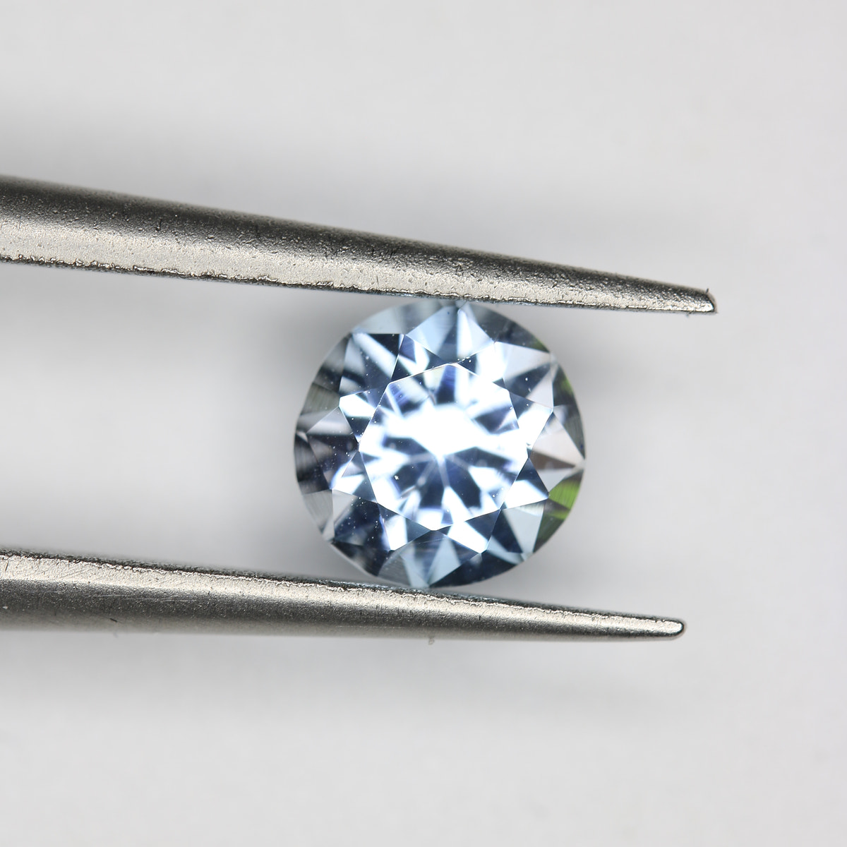 0.8ct Topaz