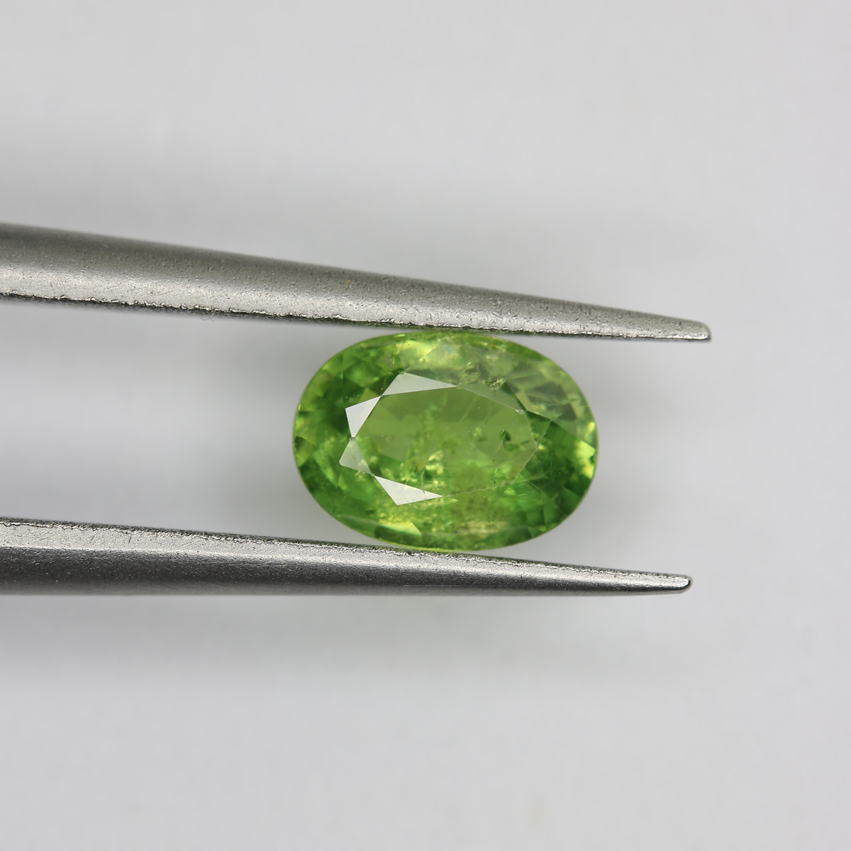 0.93ct Garnet Demantoid - alternate view 2